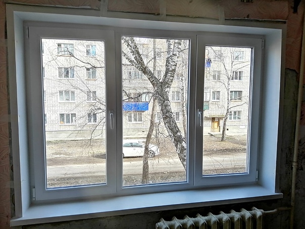 Трехстворчатое окно 2100х1500 (210 на 150 см) Трехстворчатое окно 2100х1500 (210 на 150 см)